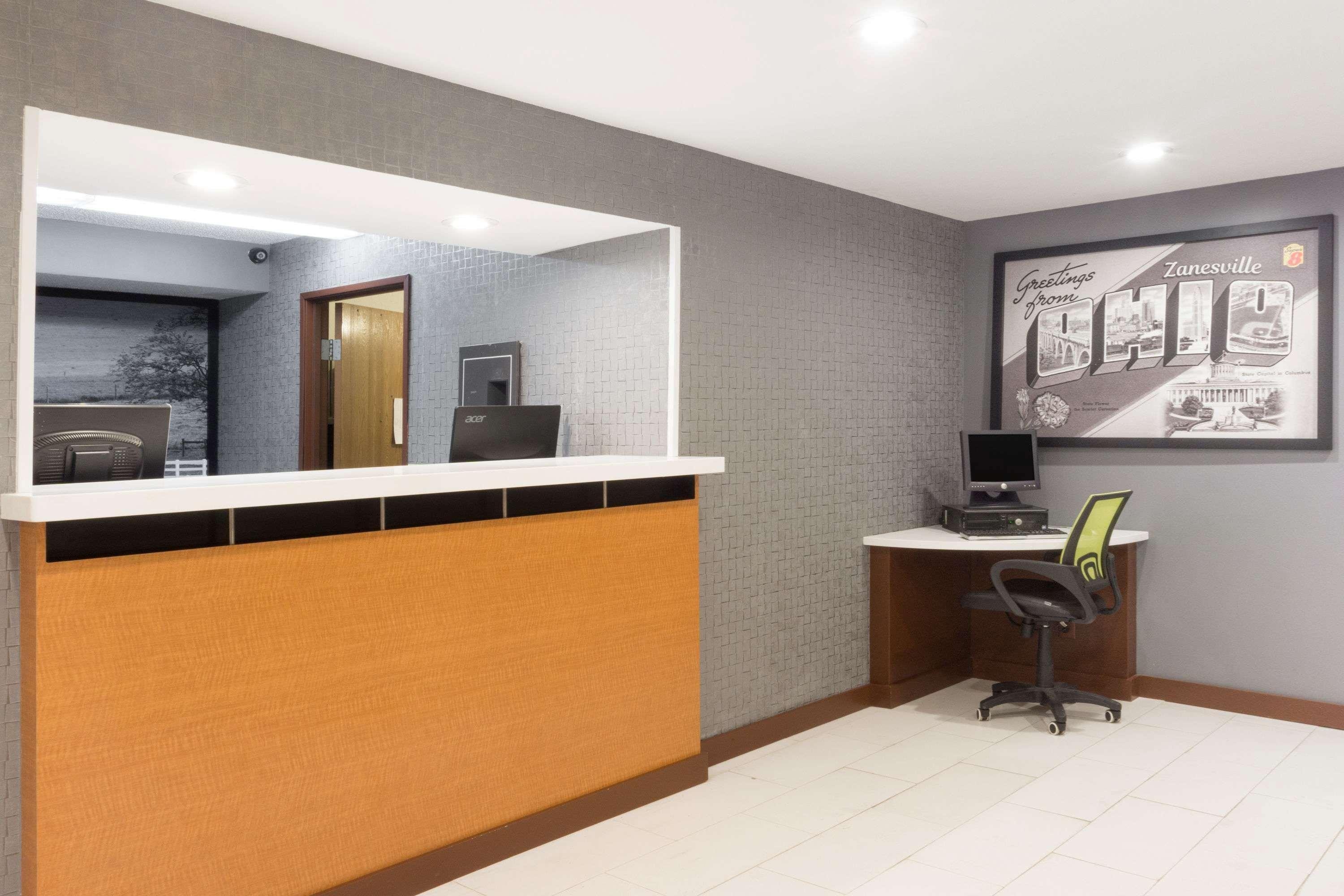 Super 8 By Wyndham Zanesville Exterior foto
